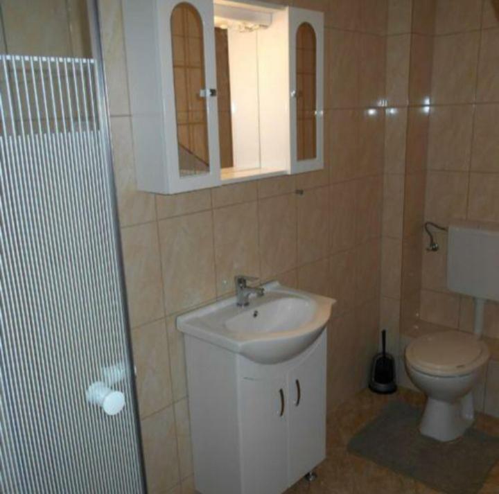 Apartman Vorosmarty Apartment Budapest Bagian luar foto