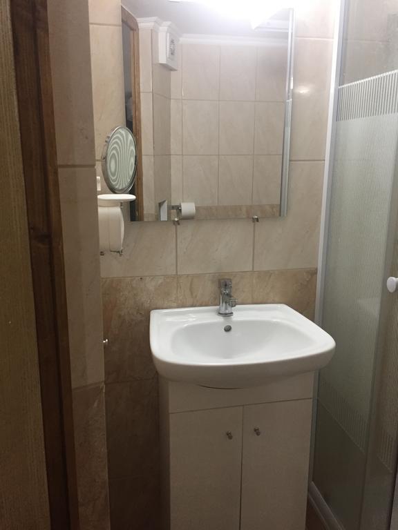 Apartman Vorosmarty Apartment Budapest Bagian luar foto